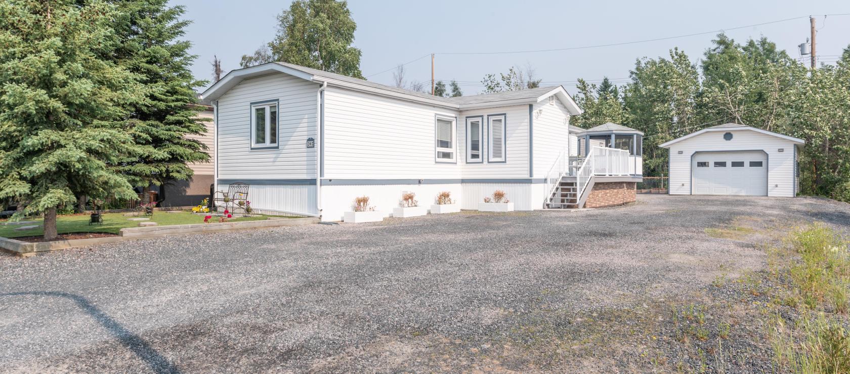 202 Borden Drive, Range Lake, Yellowknife 2