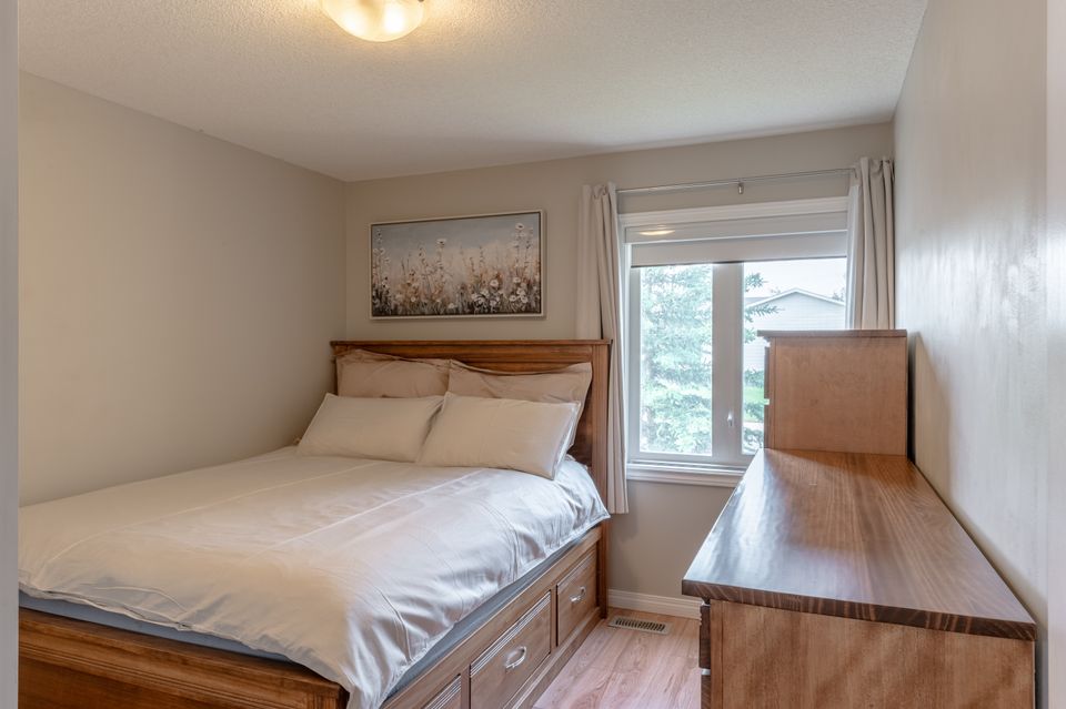 202-borden-drive-hdr-7 at 202 Borden Drive, Range Lake, Yellowknife