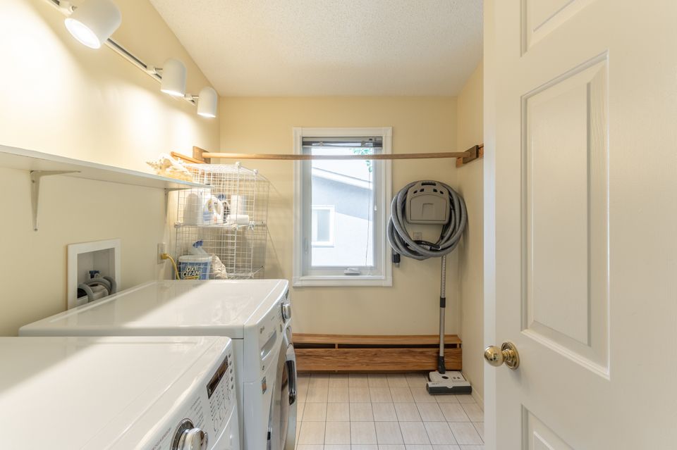 4906-matonabee-drive-hdr-35 at 4906 Matonabee Street, Matonabee Area, Yellowknife
