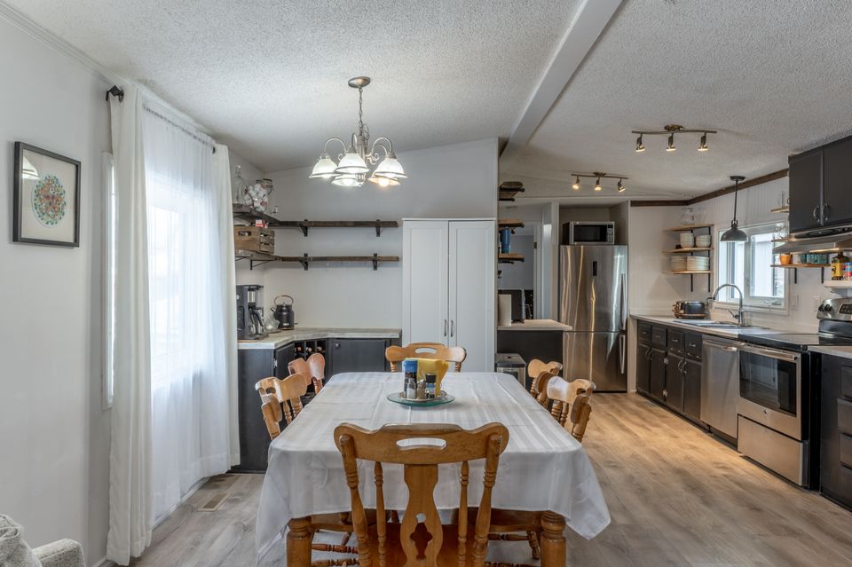 151-borden-drive-hdr-11 at 151 Borden Drive, Range Lake, Yellowknife