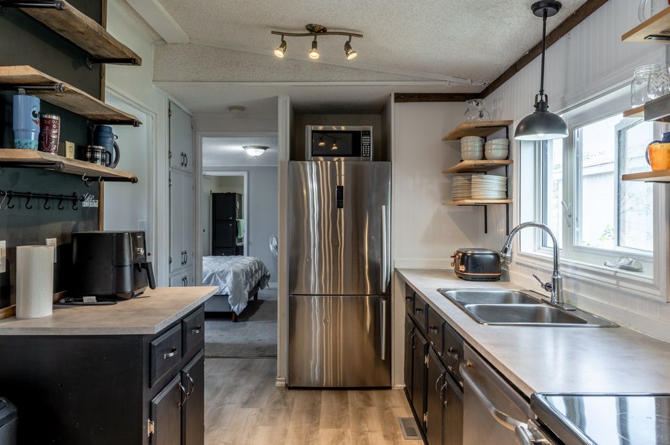 151-borden-drive-hdr-14 at 151 Borden Drive, Range Lake, Yellowknife