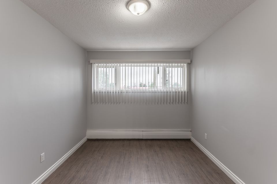 204-dorset-hdr-9 at 204 - 5124 53 Street, Downtown, Yellowknife