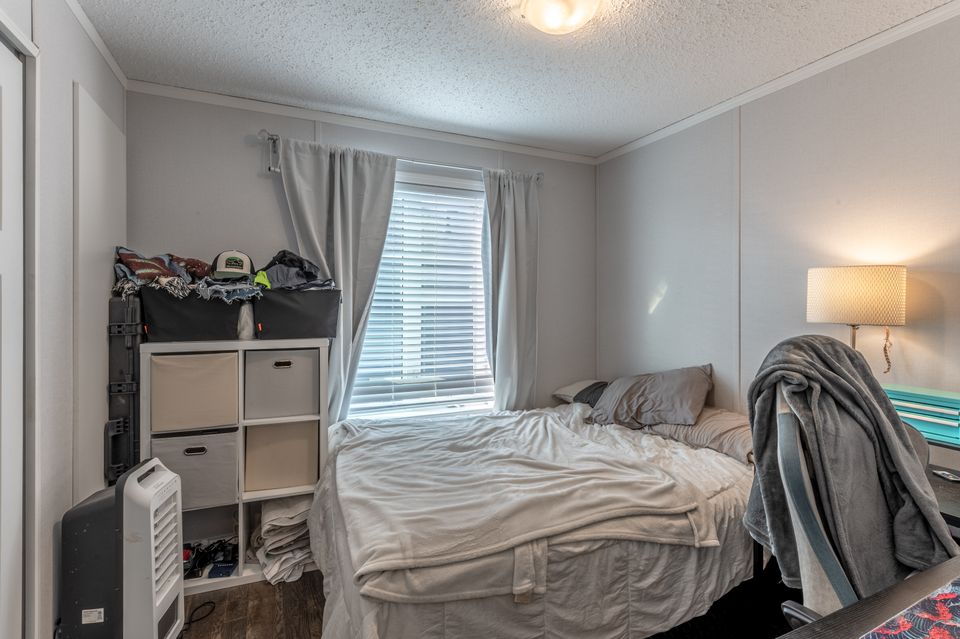 230-hall-crescent-hdr-17 at 230 Hall Crescent, Lakeshore, Yellowknife