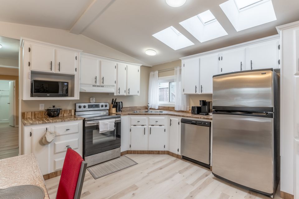 124-hall-crescent-hdr-10 at 124 Borden Drive, Range Lake, Yellowknife