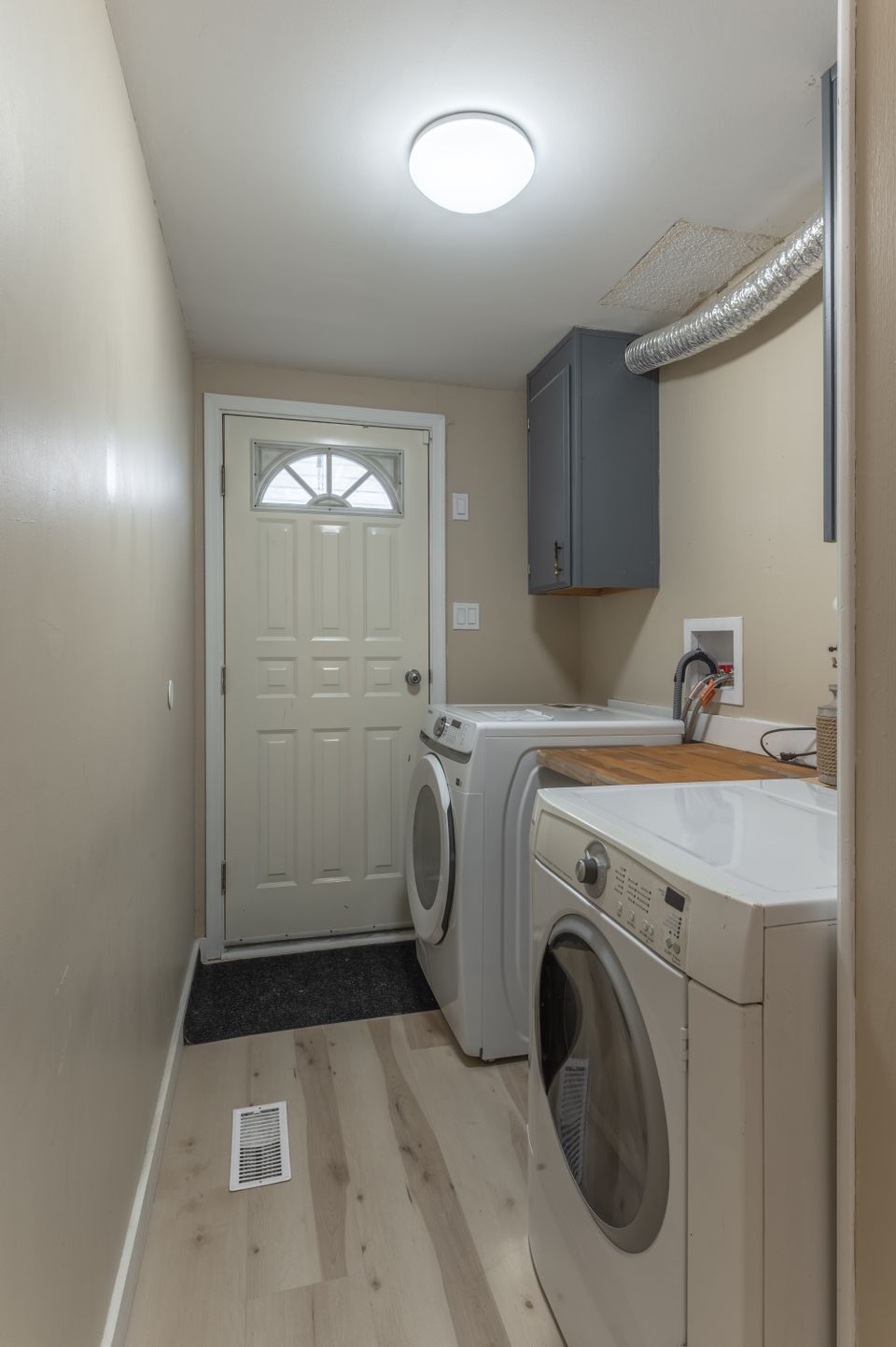 124-hall-crescent-hdr-14 at 124 Borden Drive, Range Lake, Yellowknife