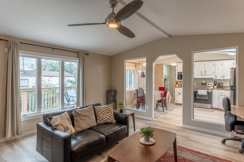 124-hall-crescent-hdr-6 at 124 Borden Drive, Range Lake, Yellowknife