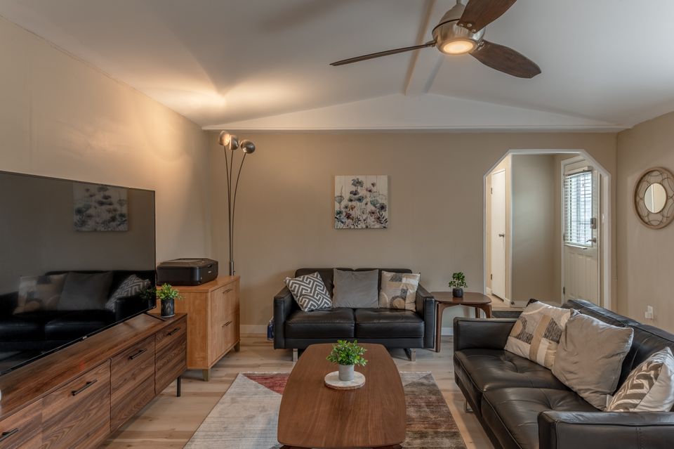 124-hall-crescent-hdr-7 at 124 Borden Drive, Range Lake, Yellowknife