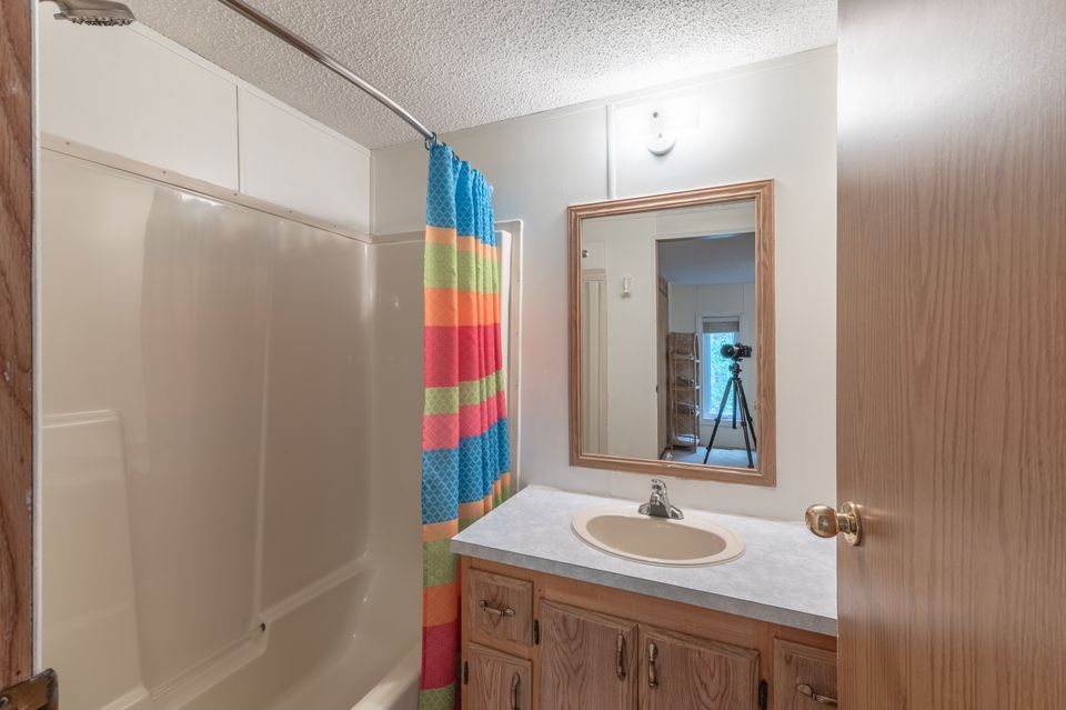 226-borden-drive-hdr-12 at 226 Borden Drive, Range Lake, Yellowknife