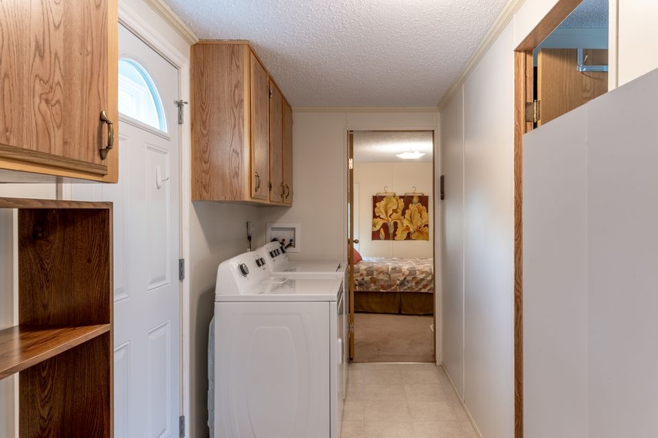 226-borden-drive-hdr-9 at 226 Borden Drive, Range Lake, Yellowknife
