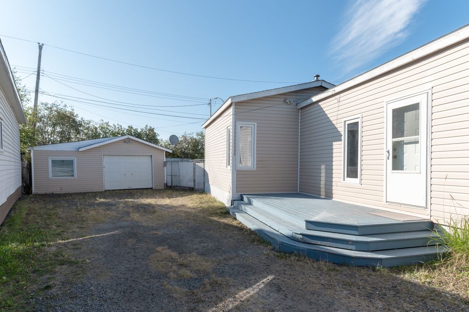 715-bigelow-crescent-hdr-15 at 715 Bigelow Crescent, Frame Lake, Yellowknife