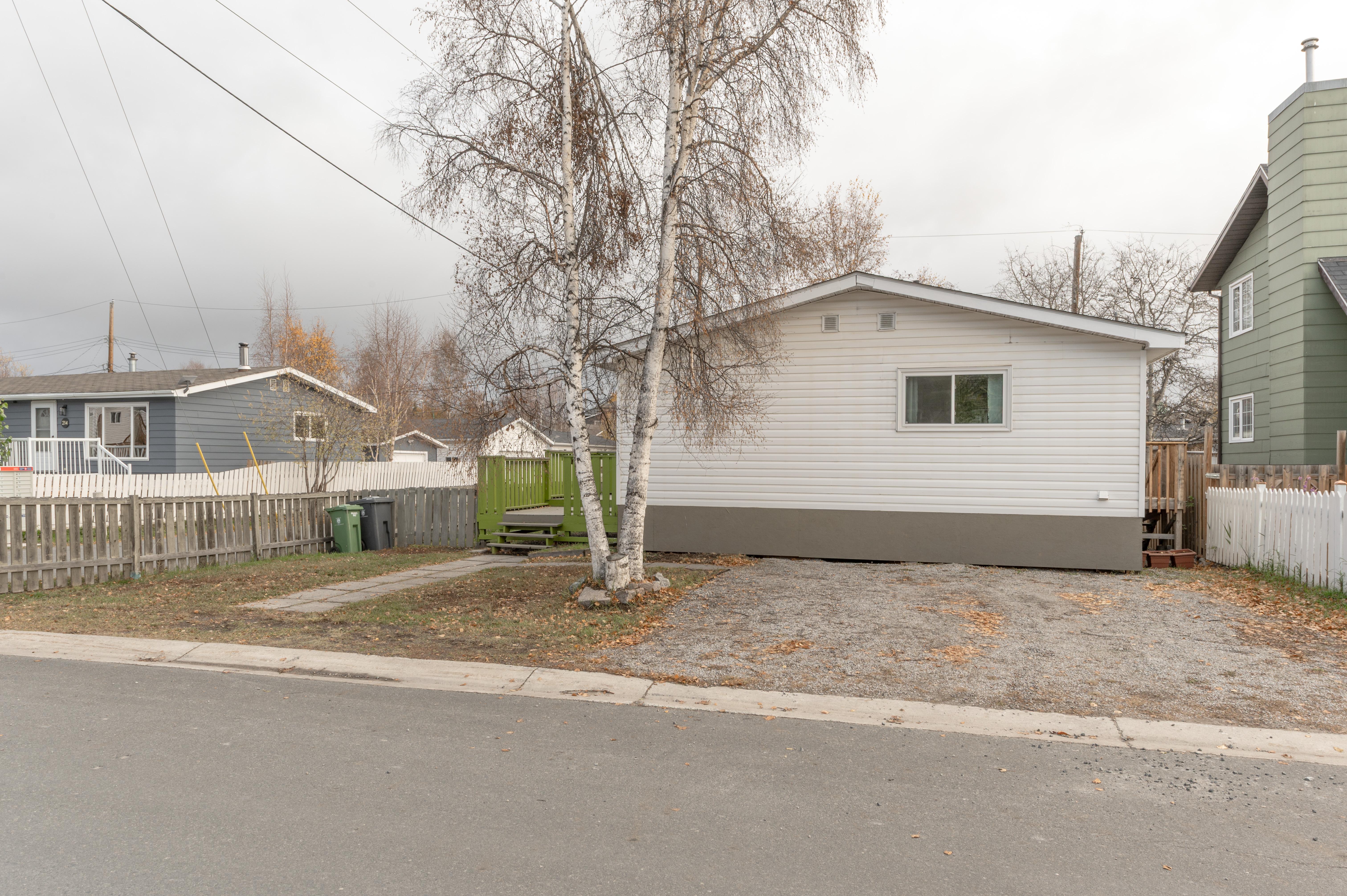212 Woolgar Avenue, Frame Lake, Yellowknife 2