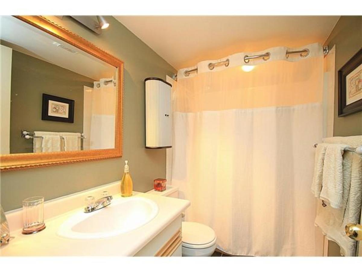 V1098263_701_94 at 207 - 450 Bromley St, Coquitlam East, Coquitlam V1098263_701_94 at 207 - 450 Bromley St, Coquitlam East, Coquitlam