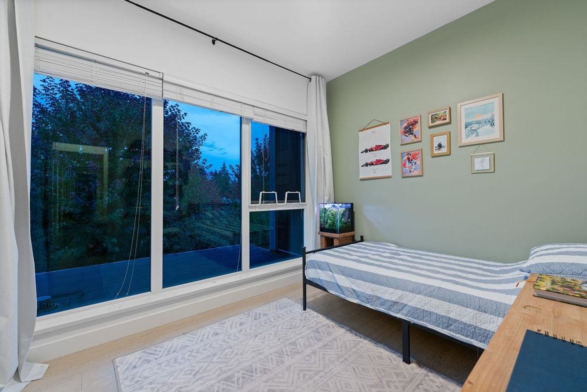 3596-salal-drive-roche-point-north-vancouver-25 at 40 - 3596 Salal Drive, Roche Point, North Vancouver 3596-salal-drive-roche-point-north-vancouver-25 at 40 - 3596 Salal Drive, Roche Point, North Vancouver