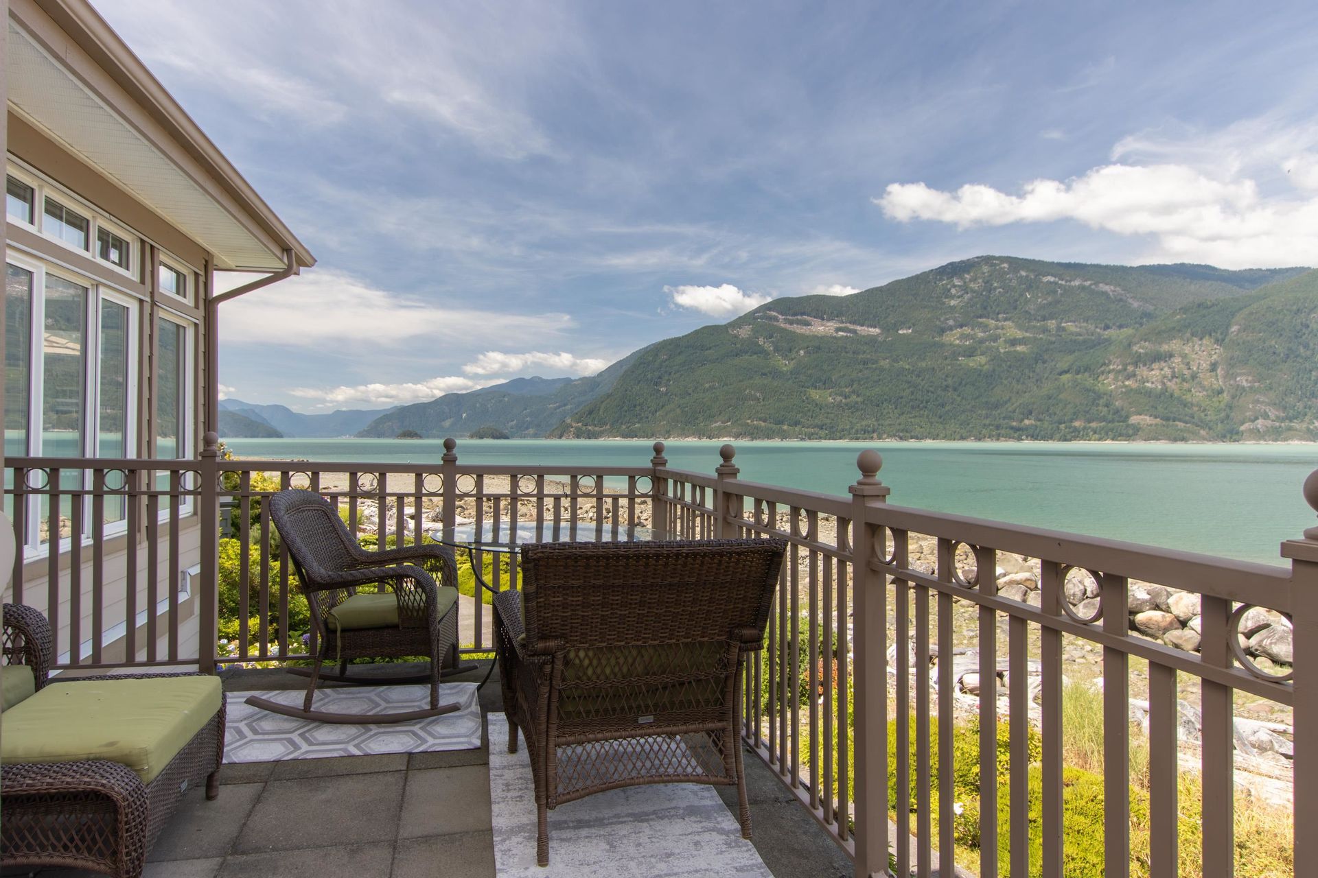 7 Beach Drive, Furry Creek, West Vancouver photo number 0