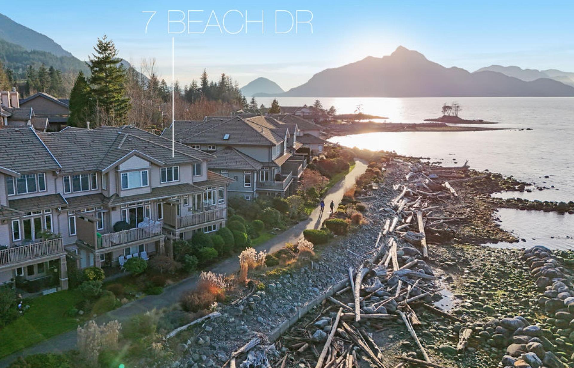 7 Beach Drive photo number 1