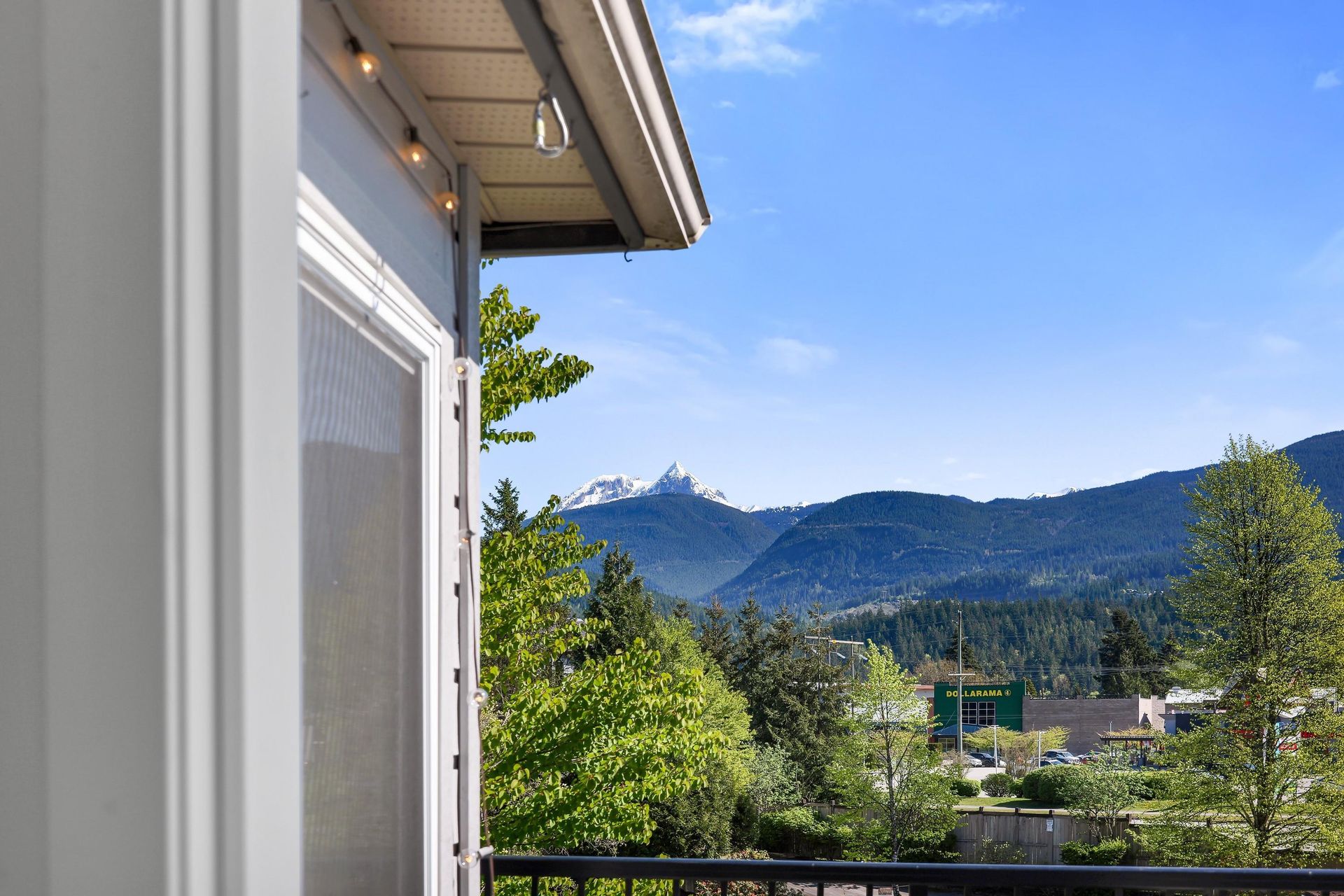 C311 - 40140 Willow Crescent, Garibaldi Estates, Squamish photo number 0