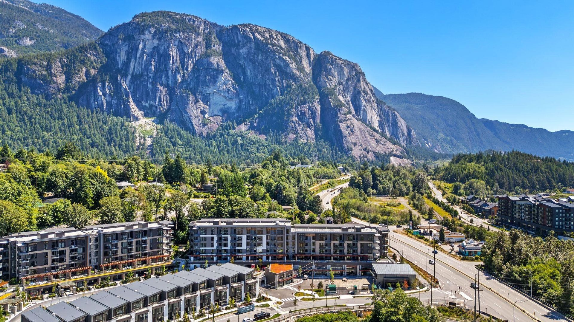 311 - 1500 Scott Crescent, Hospital Hill, Squamish photo number 0