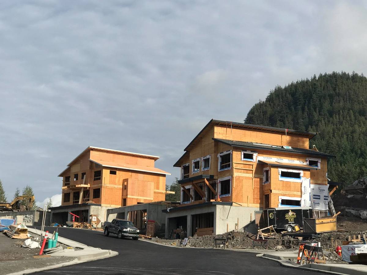 21427562_1266801743431543_4556064477549892854_o at D15 -  Horizon Drive, Tantalus, Squamish 21427562_1266801743431543_4556064477549892854_o at D15 -  Horizon Drive, Tantalus, Squamish
