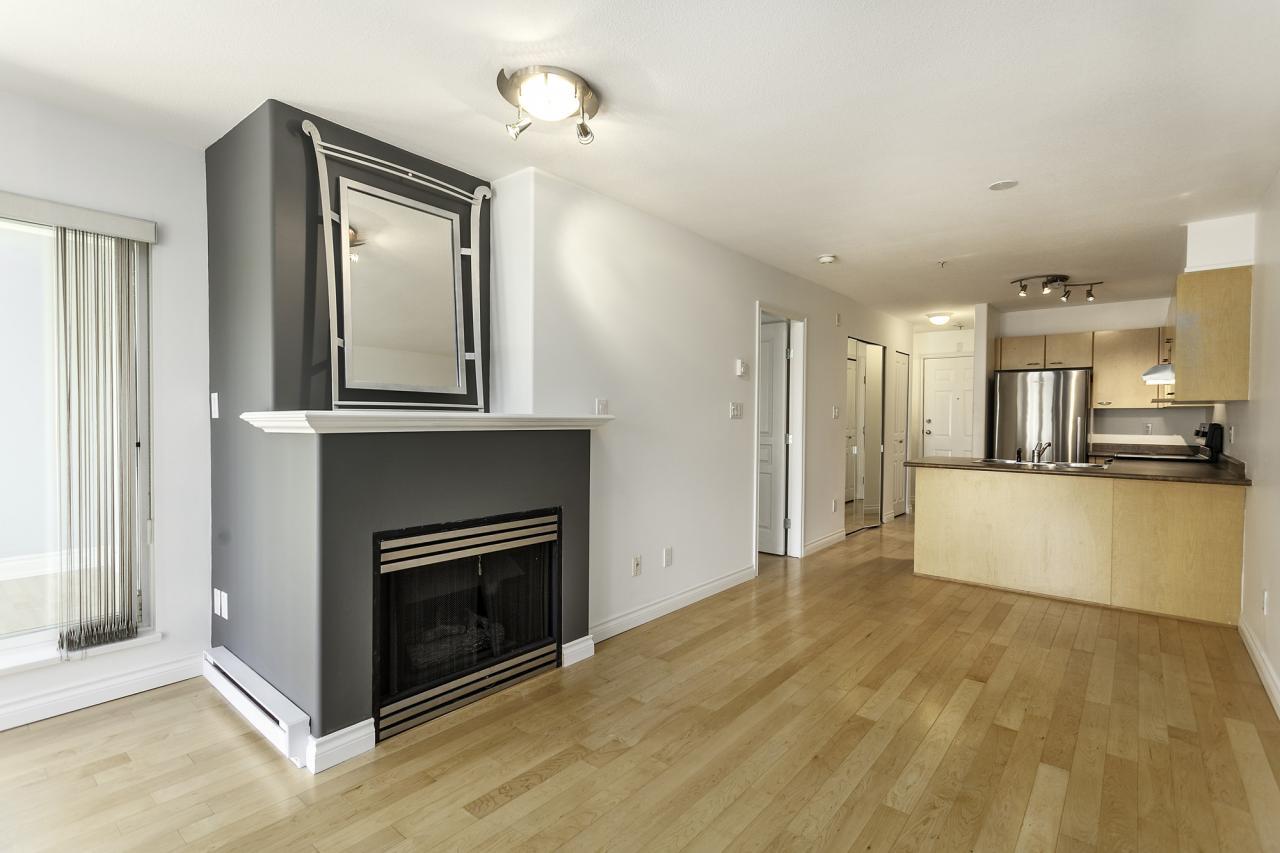 14 at 204 - 3939 HASTINGS ST, Vancouver Heights, Burnaby North 14 at 204 - 3939 HASTINGS ST, Vancouver Heights, Burnaby North