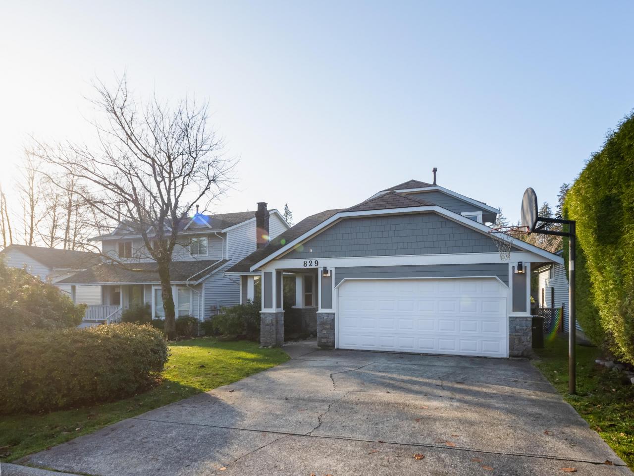 829 Nicolum Court, Roche Point, North Vancouver photo 8 829 Nicolum Court, Roche Point, North Vancouver photo 8