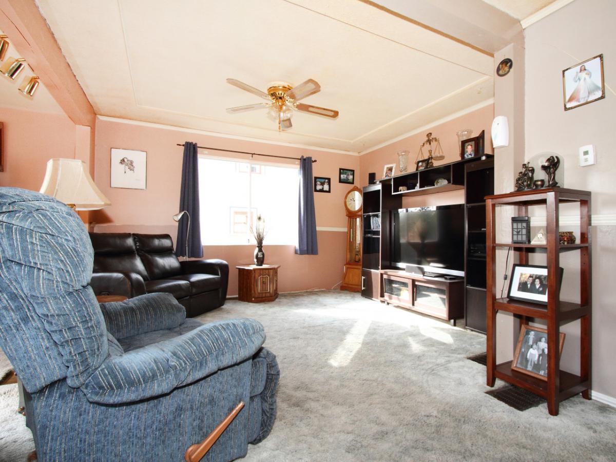 6 at 461 Rousseau St, Sapperton, New Westminster 6 at 461 Rousseau St, Sapperton, New Westminster