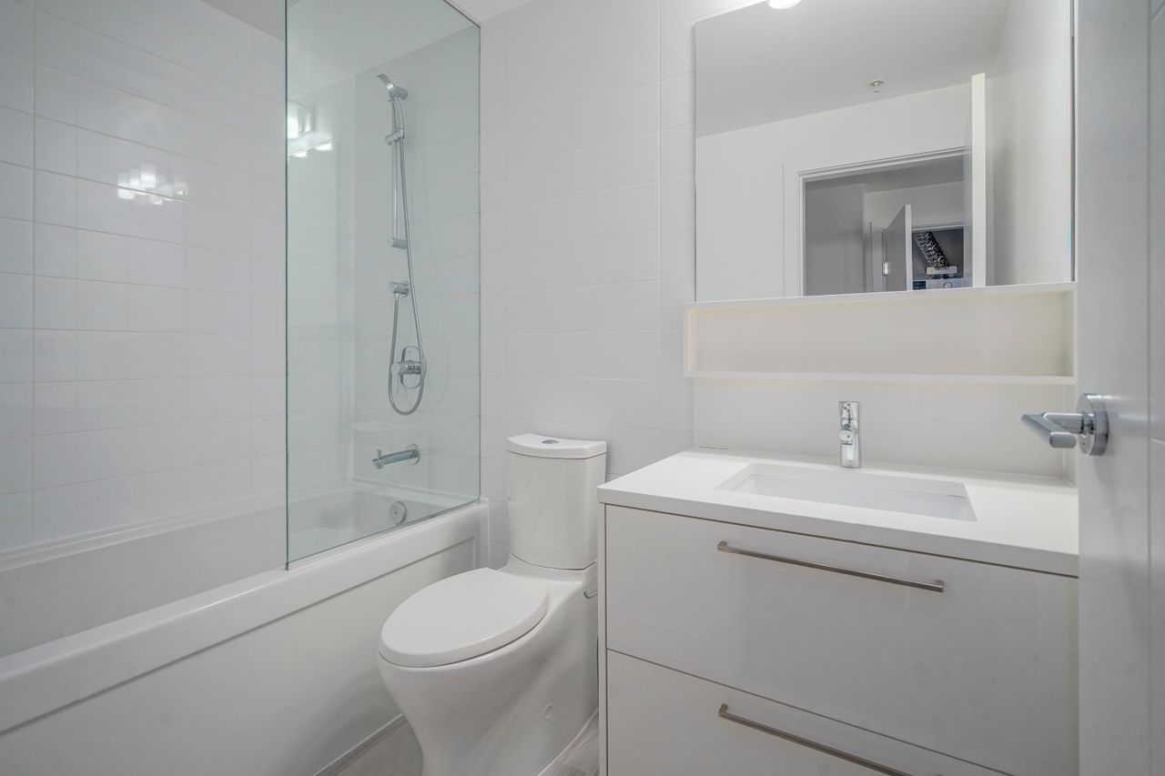 1008-4458-beresford-st-bby-19 at 1008 - 4458 Beresford Street, Metrotown, Burnaby South