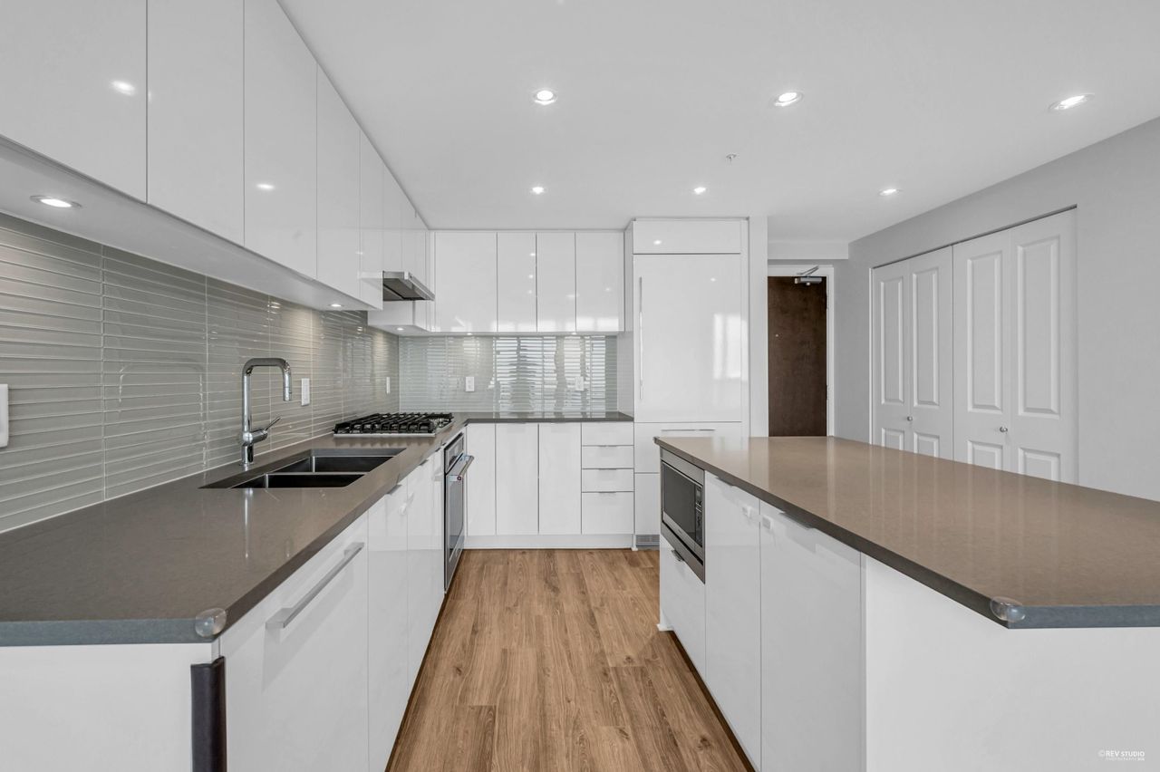 6638-dunblane-avenue-metrotown-burnaby-south-17 at 2405 - 6638 Dunblane Avenue, Metrotown, Burnaby South