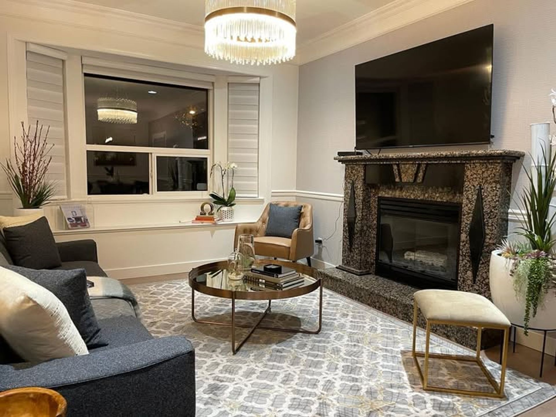 443499657_766057692262216_7678821149878005488_n at Vancouver East