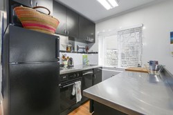 1075-w-13th-avenue-fairview-vw-vancouver-west-09 at 2 - 1075 W 13th Avenue, Fairview VW, Vancouver West