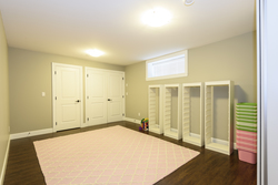  at 3337 Worthington Drive, Renfrew Heights, Vancouver East