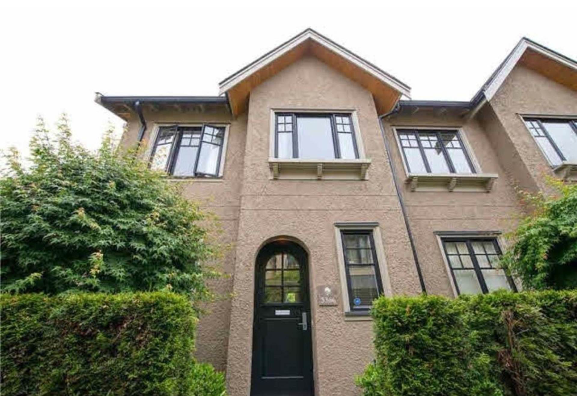 5366 Oak Street, Cambie, Vancouver West photo number 1 5366 Oak Street, Cambie, Vancouver West photo number 1