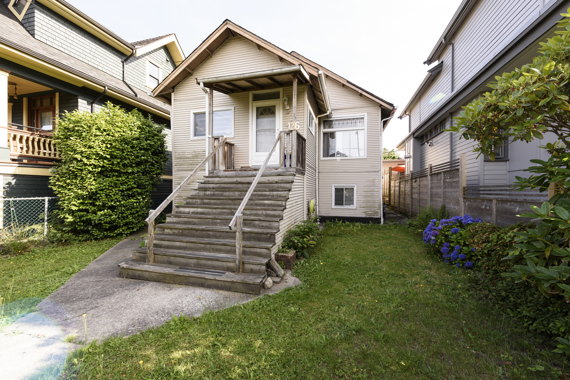 126 EAST 22nd Avenue, Main, Vancouver East photo number 1 126 EAST 22nd Avenue, Main, Vancouver East photo number 1