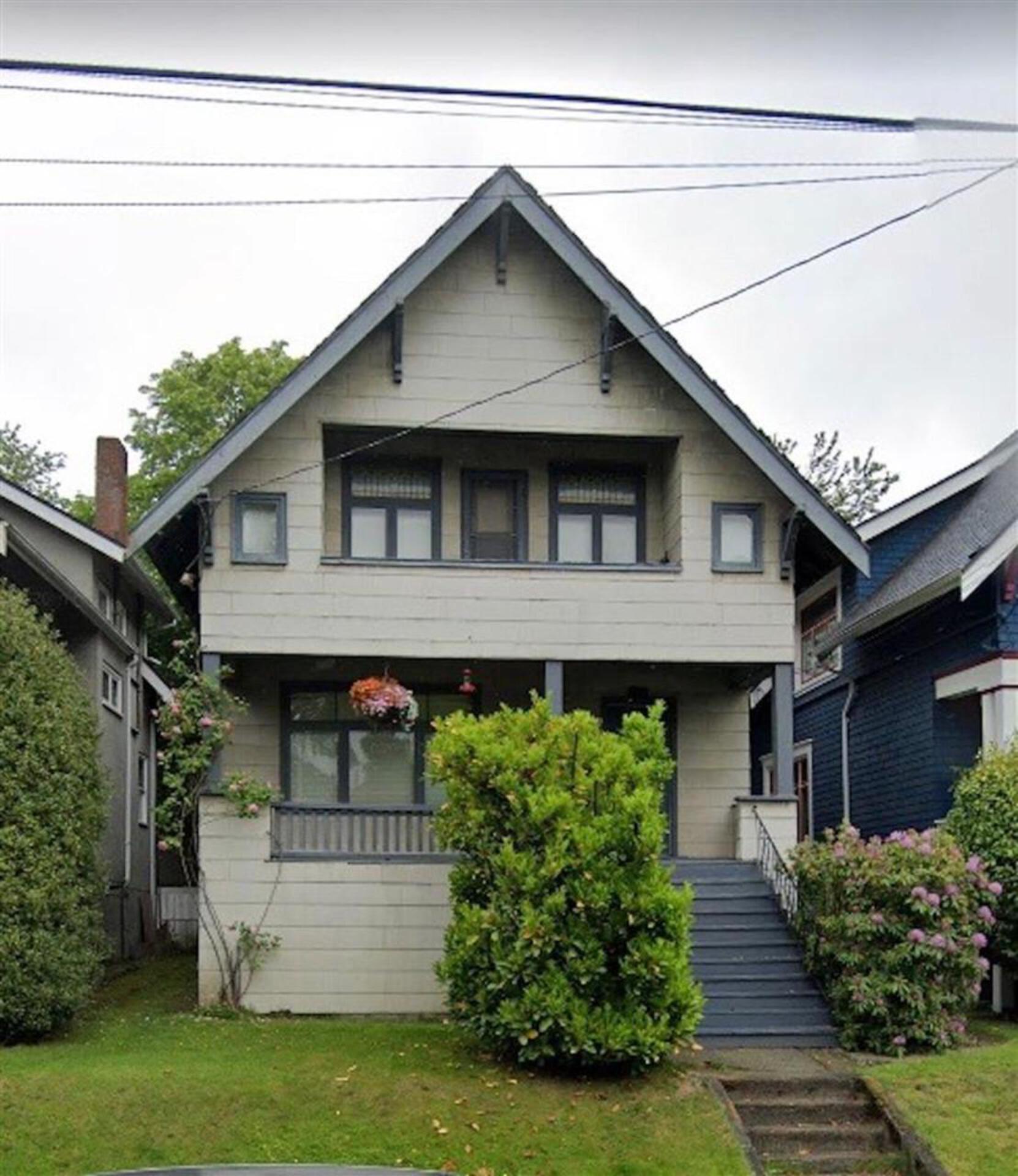 2934 Ontario Street, Mount Pleasant VE, Vancouver East photo number 1