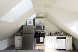  at 290 East 21st Avenue, Main, Vancouver East