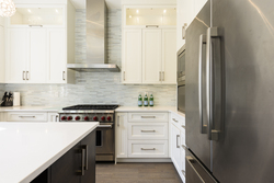  at 290 East 21st Avenue, Main, Vancouver East