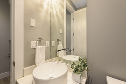 at 290 East 21st Avenue, Main, Vancouver East  at 290 East 21st Avenue, Main, Vancouver East