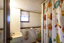  at 4338 James Street, Main, Vancouver East