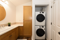  at 395 EAST 36th Avenue, Main, Vancouver East