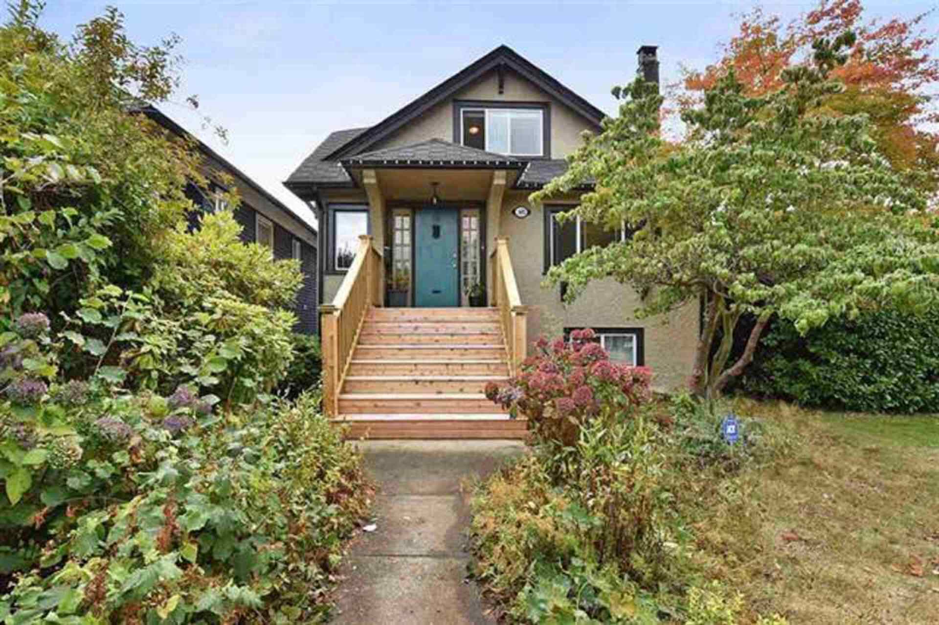 2602 Dundas Street, Hastings Sunrise, Vancouver East photo number 1