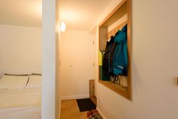 Entrance for suite at 865 WEST 18th Avenue, Cambie, Vancouver West Entrance for suite at 865 WEST 18th Avenue, Cambie, Vancouver West