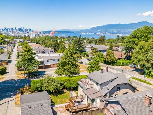 at 2602 Dundas Street, Hastings Sunrise, Vancouver East  at 2602 Dundas Street, Hastings Sunrise, Vancouver East