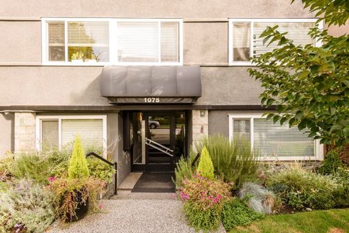 at 2 - 1075 13th Avenue, Fairview VW, Vancouver West  at 2 - 1075 13th Avenue, Fairview VW, Vancouver West