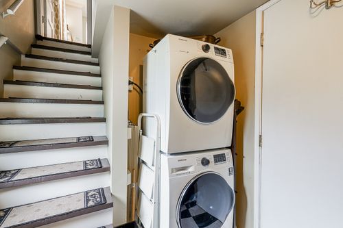 at 869 West 17th Avenue, Cambie, Vancouver West  at 869 West 17th Avenue, Cambie, Vancouver West