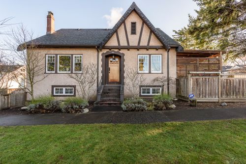 3300-yukon-st-web-8109 at 3300 Yukon Street, Cambie, Vancouver West 3300-yukon-st-web-8109 at 3300 Yukon Street, Cambie, Vancouver West