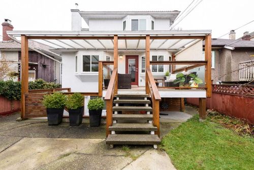 127-w-19th-avenue-cambie-vancouver-west-40 at 127 West 19th Avenue, Cambie, Vancouver West 127-w-19th-avenue-cambie-vancouver-west-40 at 127 West 19th Avenue, Cambie, Vancouver West
