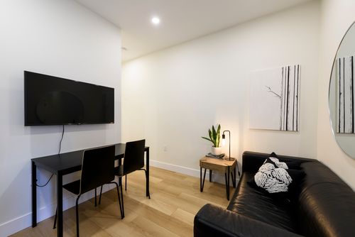 Suite - 1 Bedroom at 3737 West King Edward, Dunbar, Vancouver West