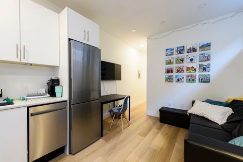Suite - 2 Bedroom at 3737 West King Edward, Dunbar, Vancouver West