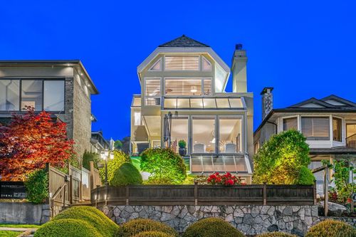 at 122 North Hythe Avenue, Capitol Hill BN, Burnaby North  at 122 North Hythe Avenue, Capitol Hill BN, Burnaby North