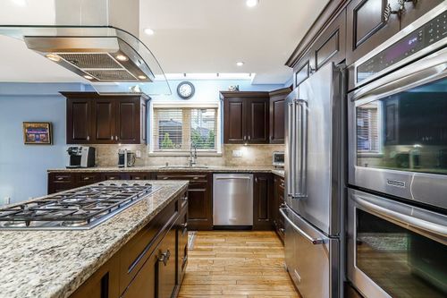 at 122 North Hythe Avenue, Capitol Hill BN, Burnaby North  at 122 North Hythe Avenue, Capitol Hill BN, Burnaby North