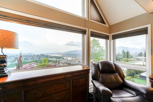 at 122 North Hythe Avenue, Capitol Hill BN, Burnaby North  at 122 North Hythe Avenue, Capitol Hill BN, Burnaby North